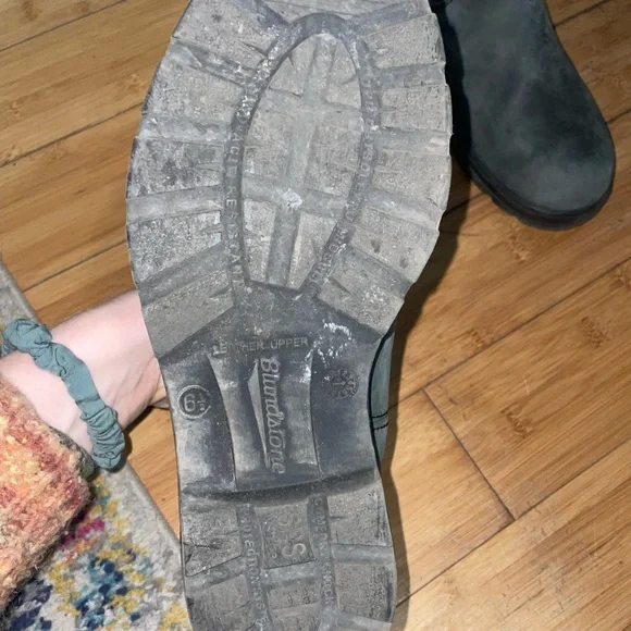 Black Blundstone boots 6.5 - Picture 3 of 5